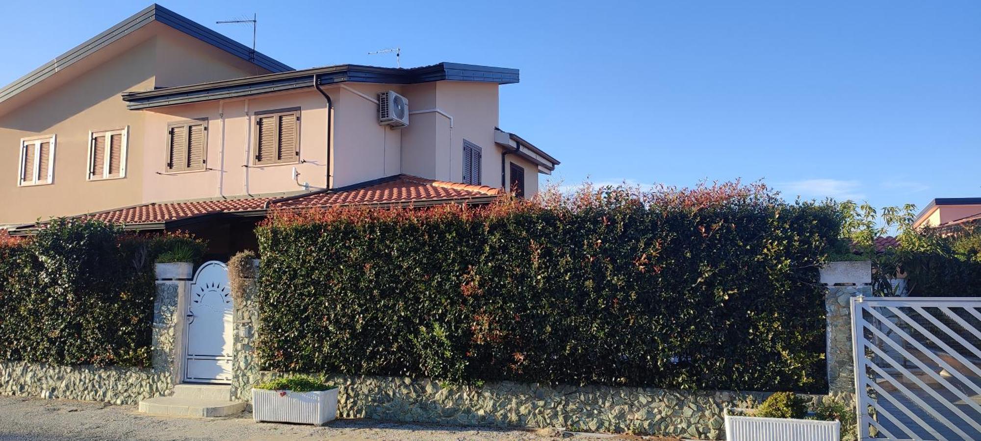 Villetta Aurora Villaggio Porto Ada A 2 Passi Dal Mare Pizzo  Dış mekan fotoğraf